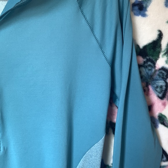 Under Armour quarter zip long sleeve Teal - Picture 8 of 9